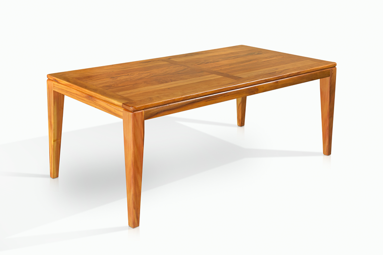 Mesa Bertha em Ipê Rosa