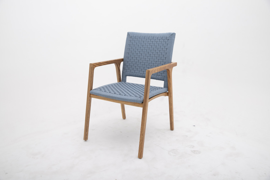 Cadeira Amélia - Estilo Sofisticado para Exteriores